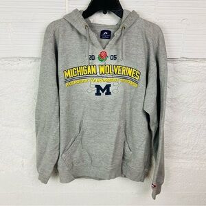 Pro player Gray Michigan Wolverines 2005 fleece Hoodie size medium